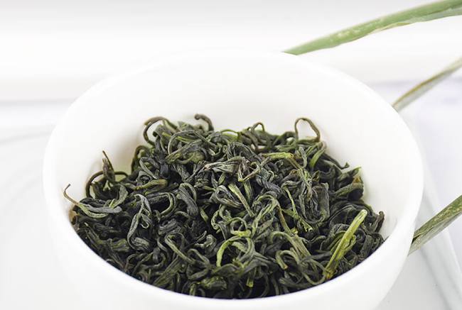 峨眉毛峰茶屬于什么茶,雅安特產峨眉山毛峰茶簡介